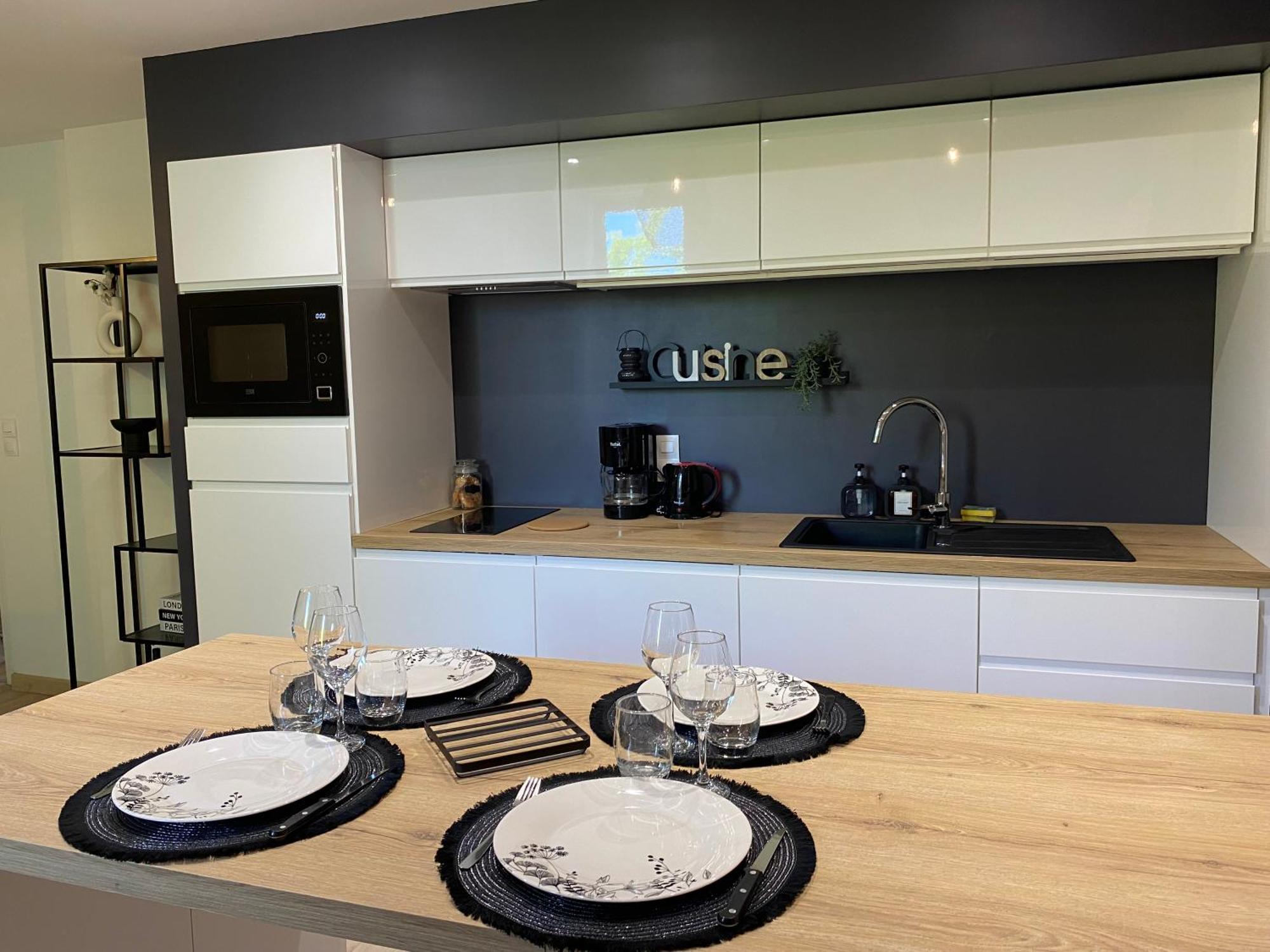 L'Atelier D'Arches Apartment Charleville-Mezieres Luaran gambar