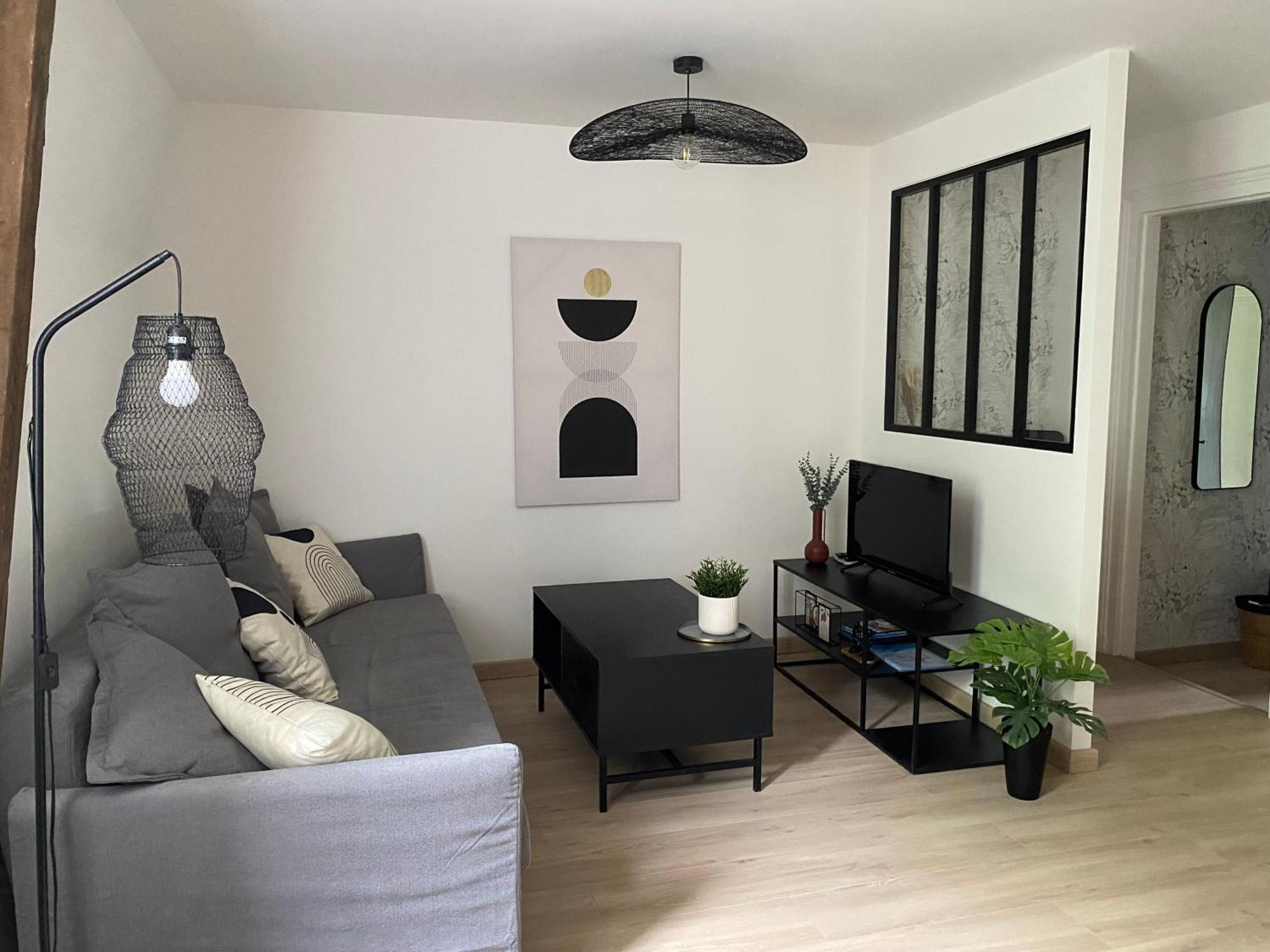 L'Atelier D'Arches Apartment Charleville-Mezieres Luaran gambar